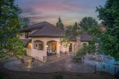 This extraordinary mountain estate with breathtaking 360 degree - photo 7