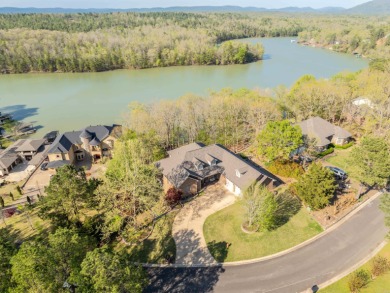 Lake Hamilton Home For Sale in Hot Springs Arkansas