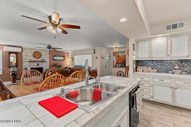 Built in 1966, but you'd never know it. This beautifully updated - photo 4