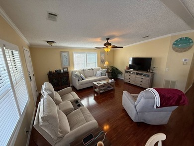 This home is 1221 Sq Ft under A/C. This well cared for 2-bedroom - photo 4