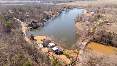 Gorgeous Spring Fed Lake Home in TN - photo 2