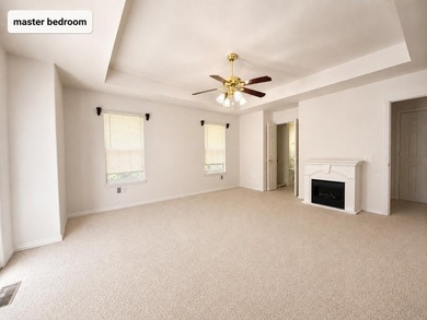 Enjoy lake life in this beautiful 4-bedroom, 3 bath home with a - photo 22