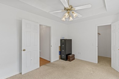 Enjoy lake life in this beautiful 4-bedroom, 3 bath home with a - photo 29