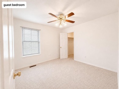 Enjoy lake life in this beautiful 4-bedroom, 3 bath home with a - photo 30