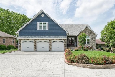 Lake Home For Sale in Crossville, Tennessee