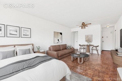 HIGH FLOOR, BRIGHT, SPACIOUS, CITY VIEW studio at the full - photo 3