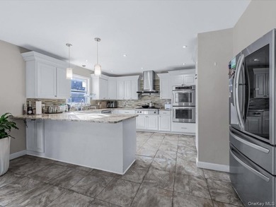 This one family colonial house newly renovated in 2017 , ideally - photo 7