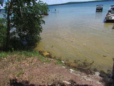 Here's your chance to own one of the prime dwindling vacant lots - photo 9
