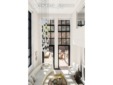 One of a kind triplex Tribeca maisonette with outdoor space - photo 4