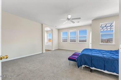4 bed, 2.5 bath with the primary suite on the main level. Clean - photo 11