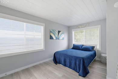 Price Improvement! Now offered at $424,900, this turn-key - photo 12