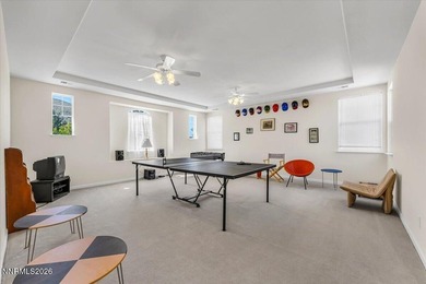 4 bed, 2.5 bath with the primary suite on the main level. Clean - photo 15
