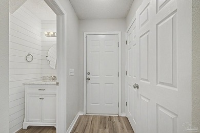 Spacious, updated, and move-in ready! Located in the Villages of - photo 21