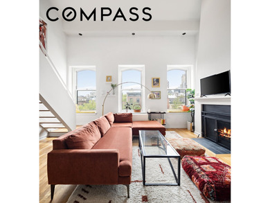 This historic, sunlit 1 bedroom, 1.5 bathroom duplex has - photo 3