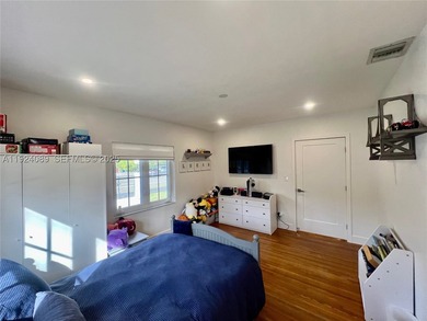 The Perfect single family home t in the center of Coral Gables - photo 24