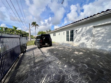 The Perfect single family home t in the center of Coral Gables - photo 30