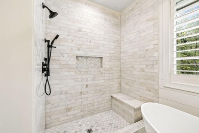 ** PRICED TO SELL** PRICED BELOW COMPARABLE VALUE** POOL & HOT - photo 32