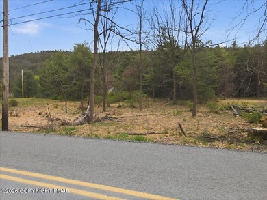 PRICE IMPROVEMENT LEVEL RIVERFRONT OPPORTUNITY! This is a rare - photo 3
