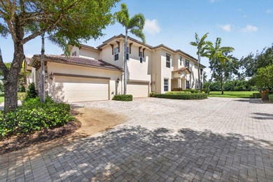Welcome to this stunning waterfront condo located in the - photo 2