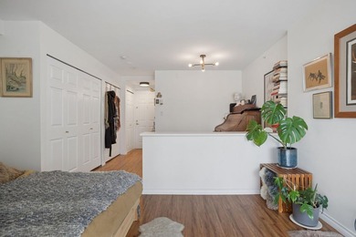 Welcome to Park Plaza in Yaletown! Located directly on Emery - photo 7