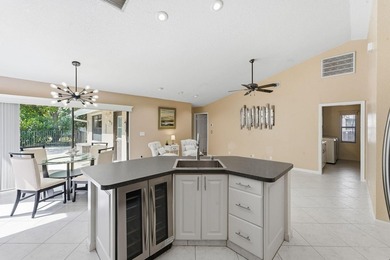 Welcome to this charming single-story residence in Sun Valley - photo 9
