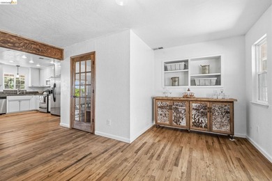 CHARMING SINGLE-LEVEL RANCH HOME ON OVER AN ACRE! Welcome to - photo 10