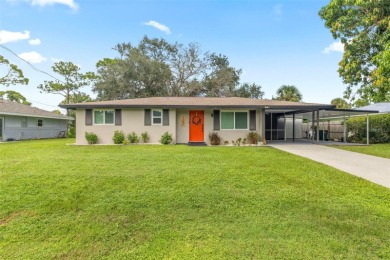 Port Charlotte Waterway Lakes Area Home For Sale in Port Charlotte Florida