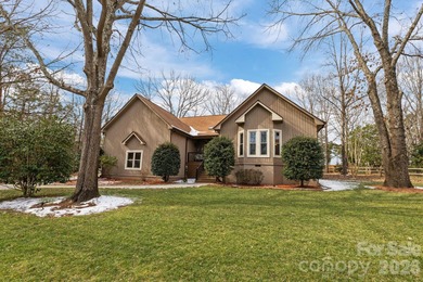 Lake Wylie Home Sale Pending in Charlotte North Carolina