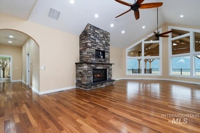 Fantastic Views! This beautiful home offers 3 bedrooms, 3 - photo 11