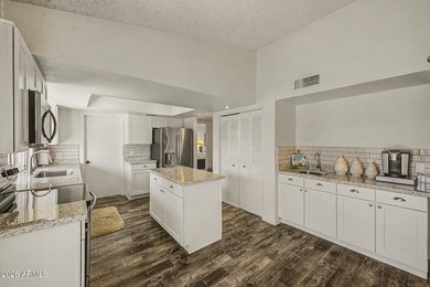 Introducing this inviting 2-bedroom townhome, ready to move in - photo 2