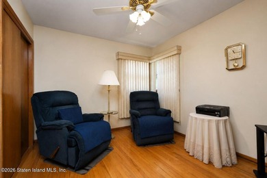 THIS TWO FAMILY HI-RANCH OFFERS A 3 BEDROOM MASTER PLUS A ONE - photo 18