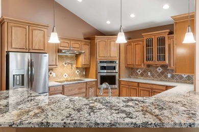 Experience luxury and space in this rare to market 3,646 sqft - photo 19