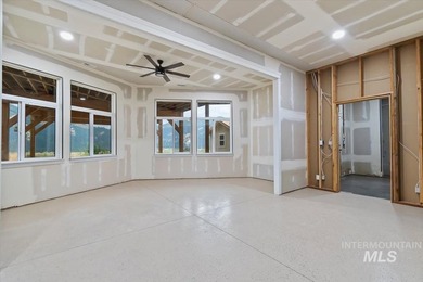 Fantastic Views! This beautiful home offers 3 bedrooms, 3 - photo 30