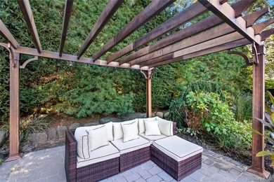 Your Search is Finally Over! Live Like Your on Vacation in This - photo 32