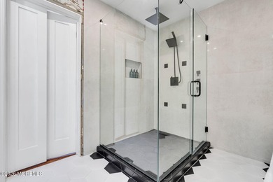 Welcome to this stunning renovated home in Pine Lake Park - photo 32