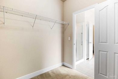 This lovely 3-bedroom, 2-bathroom home, with an additional - photo 34