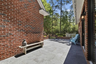 Located inside the gates of Mid South Club, this well-crafted - photo 44