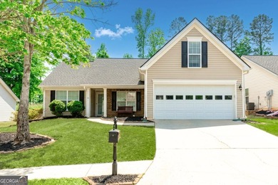 MOTIVATED SELLER! ALL OFFERS CONSIDERED! Welcome home to this - photo 2