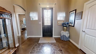 Discover comfort, privacy, and convenience in this charming - photo 3