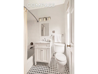 Perfectly scaled for effortless Brooklyn living, this - photo 5