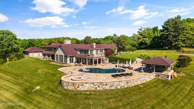 Osprey Point offers a rare combination of waterfront living - photo 1