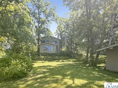 Welcome to your lakeside retreat on beautiful Stocking Lake! - photo 1