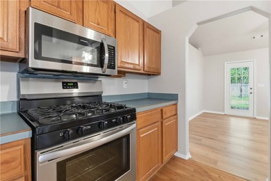 Welcome to this well-maintained 3-bedroom, 2-bath home in a - photo 10