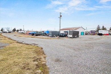 Rare opportunity to own a highly profitable flea market with - photo 14