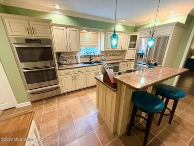 Honey, grab the fishing poles! This is the country retreat - photo 16