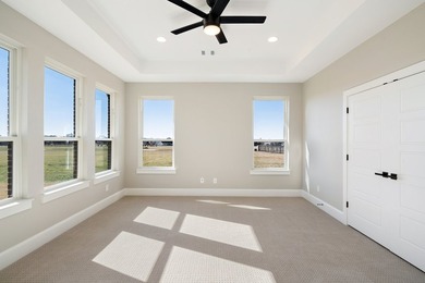 Step into a life of luxury & innovation with this extraordinary - photo 28