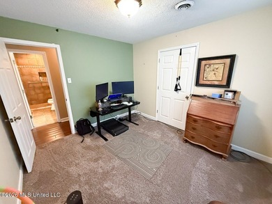 Honey, grab the fishing poles! This is the country retreat - photo 35