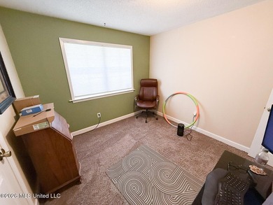 Honey, grab the fishing poles! This is the country retreat - photo 36