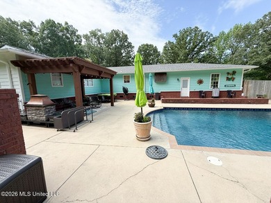 Honey, grab the fishing poles! This is the country retreat - photo 41