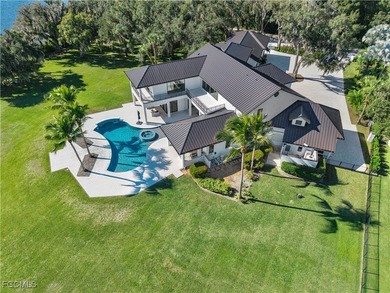 A rare Waterfront estate offering privacy, scale, and true - photo 44